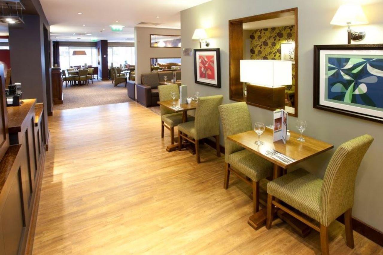 Premier Inn Inverness Centre - River Ness 외부 사진