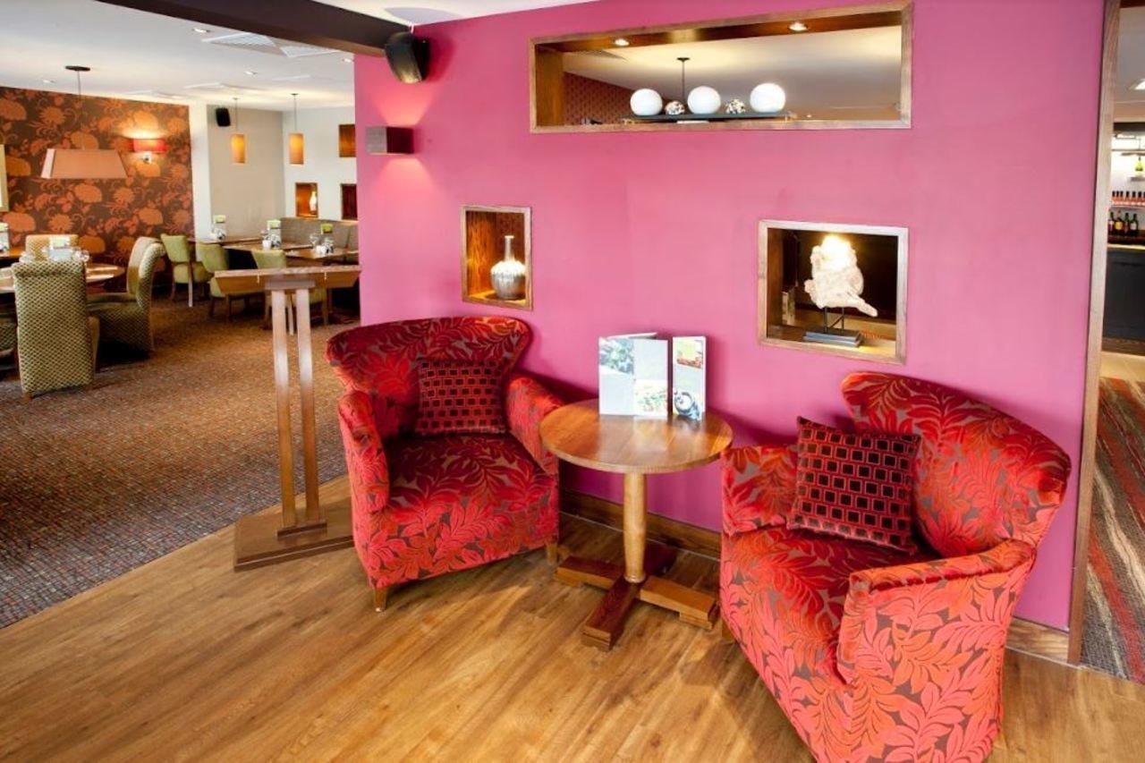 Premier Inn Inverness Centre - River Ness 외부 사진